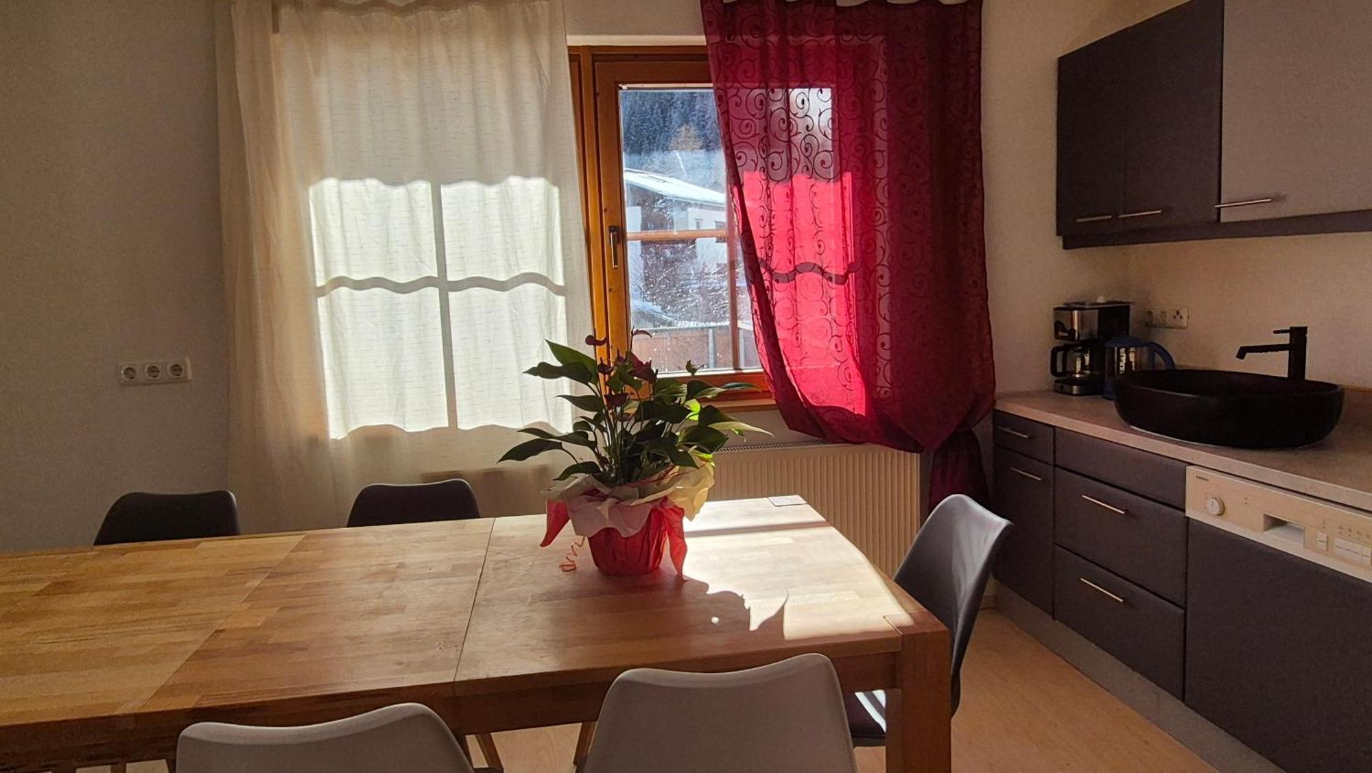 Alina'S Diy-Haus St.Jakob Innere Grosrotte Екстериор снимка